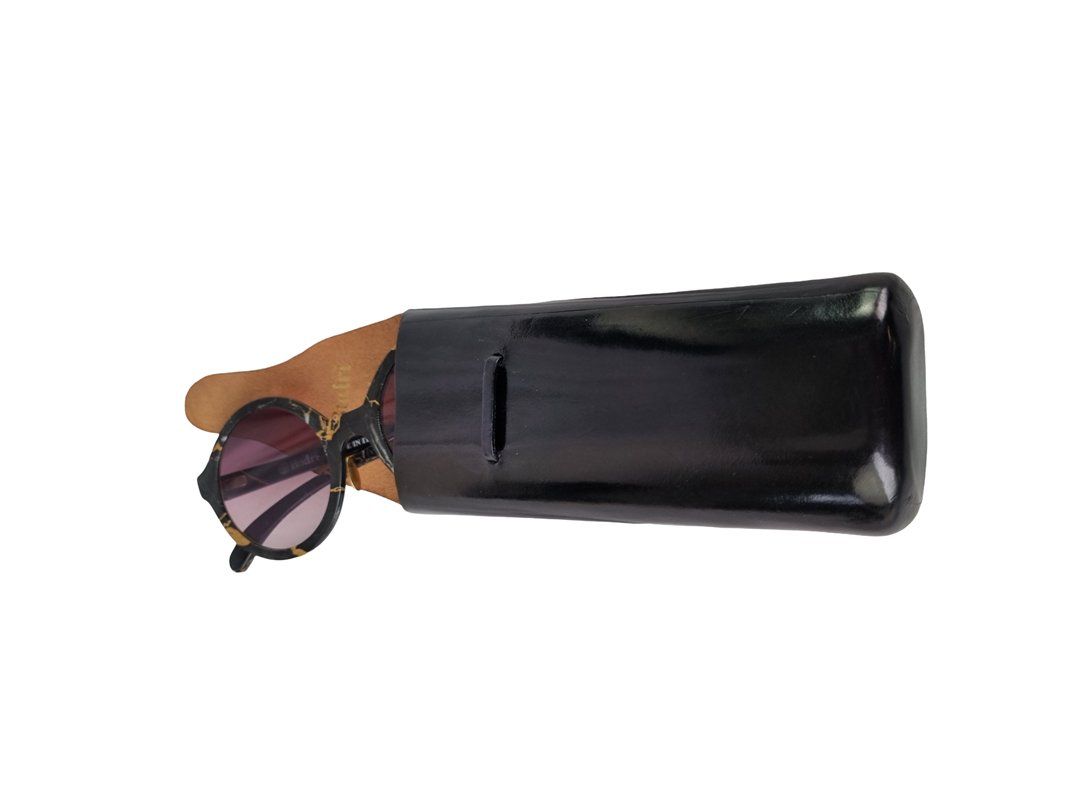 Occhiali & Lenti: BUDRI Sonnenbrille mit Etui – Usato da Wangen b. Olten venduto da Restwert_Wangen 4