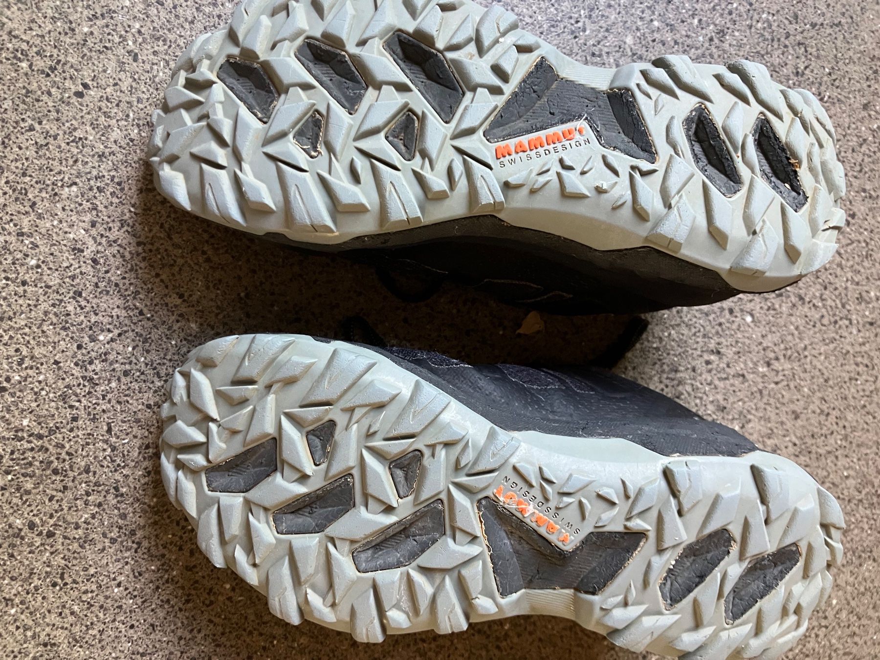 Mammut Scarpe per ragazze: Trekkingschuhe Grösse 36 2/3 – Usato da Basel venduto da sasa109 2
