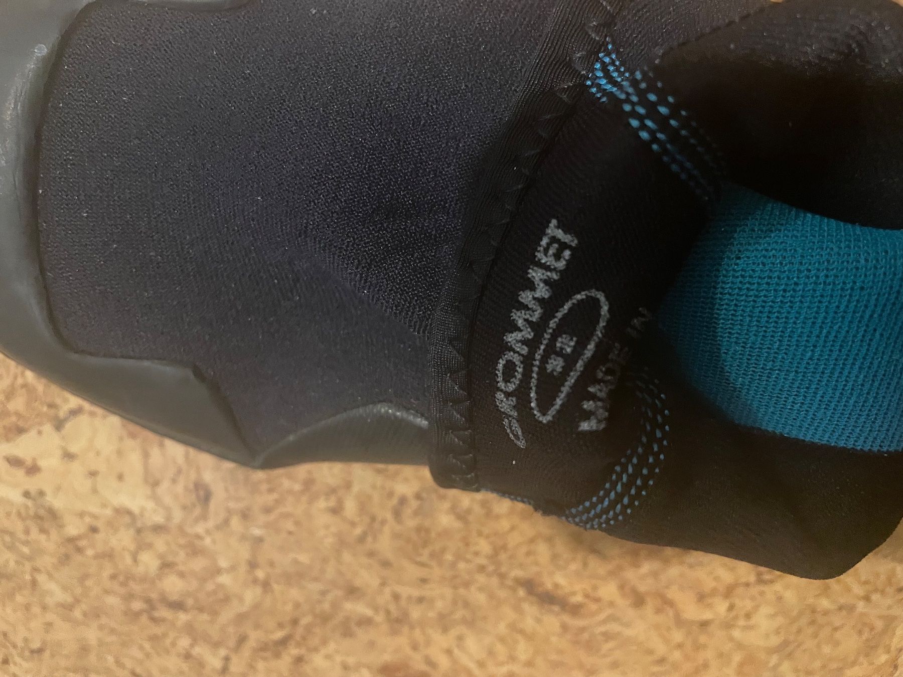 Chaussures garçon: Neopren Schuhe Grösse 32 – D'occasion à Alterswil FR par Daria.a 2
