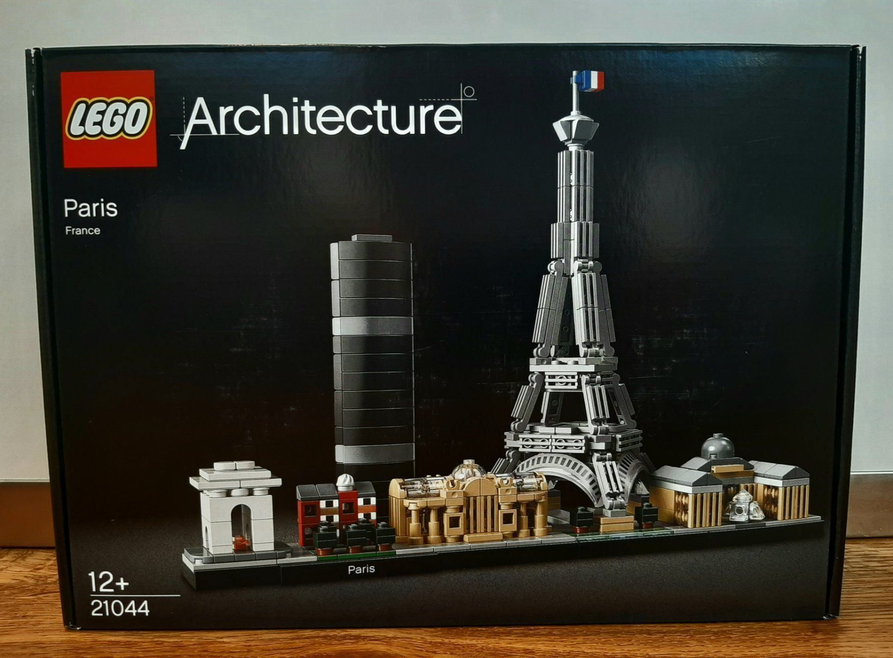 Lego Giocattoli: LEGO Architecture Paris 21044 – Nuovo e nell'imballaggio originale da Hinteregg venduto da BrickHeaven