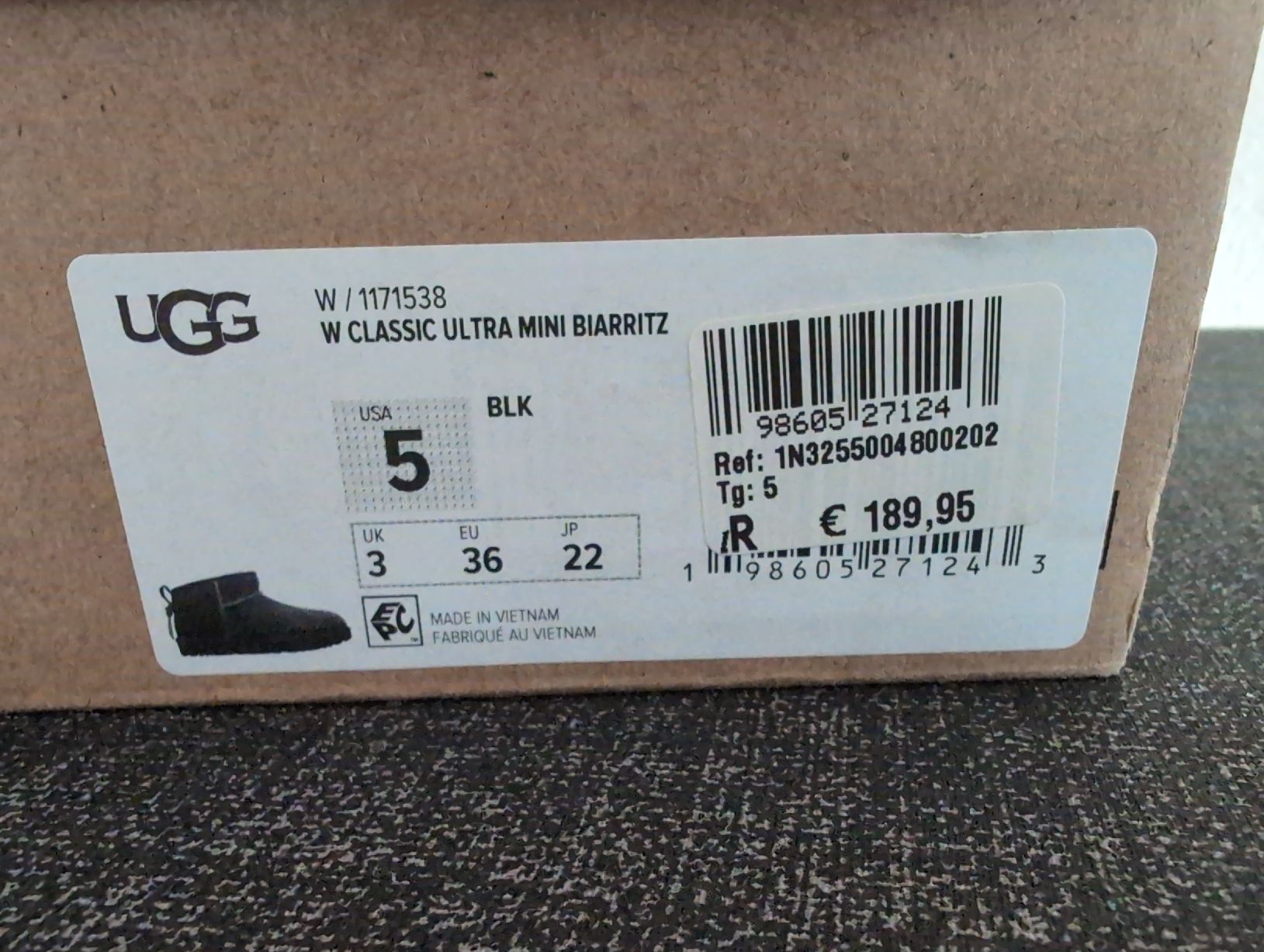 Ugg Scarpe da donna: UGG Classic Ultra Mini Boots - Size 36 -  New! – Nuovo e nell'imballaggio originale da Glis venduto da livespringly 8