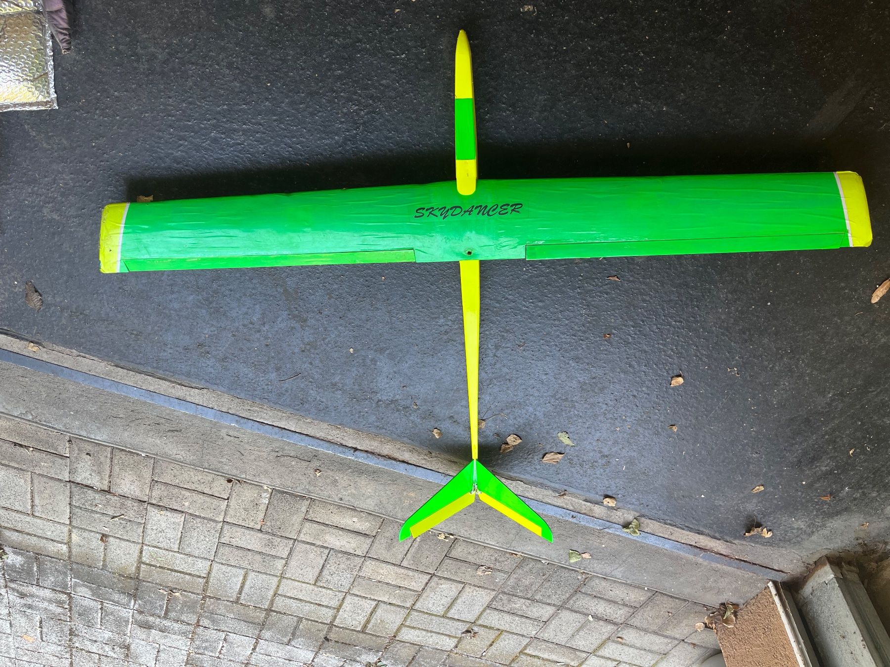 RC Kits de montage: Modellsegelflieger "Skydancer" hangrackete 1.5m ready to fly – D'occasion à Zollikofen par lor_5zjp