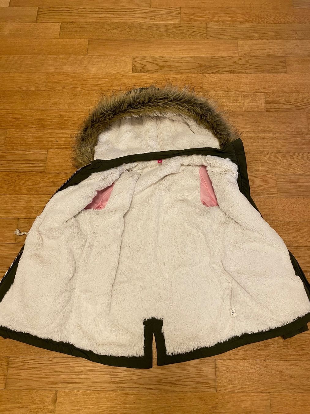 Giacche & Cappotti: Jacke Mädchen Gr. 128 – Usato da Winterthur venduto da Baby117 2
