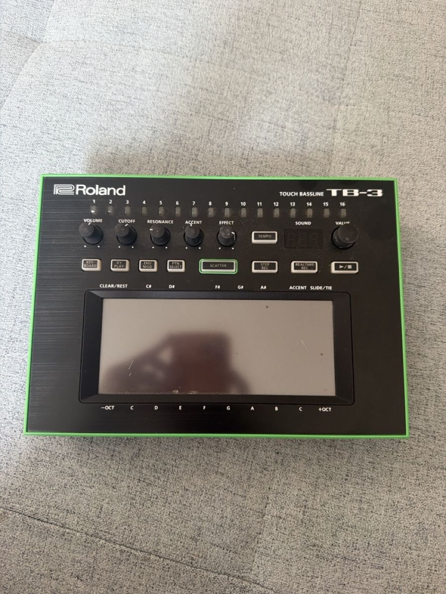 Roland Equalizer: Roland tb3 – Gebraucht aus Zürich von evo_tt7p