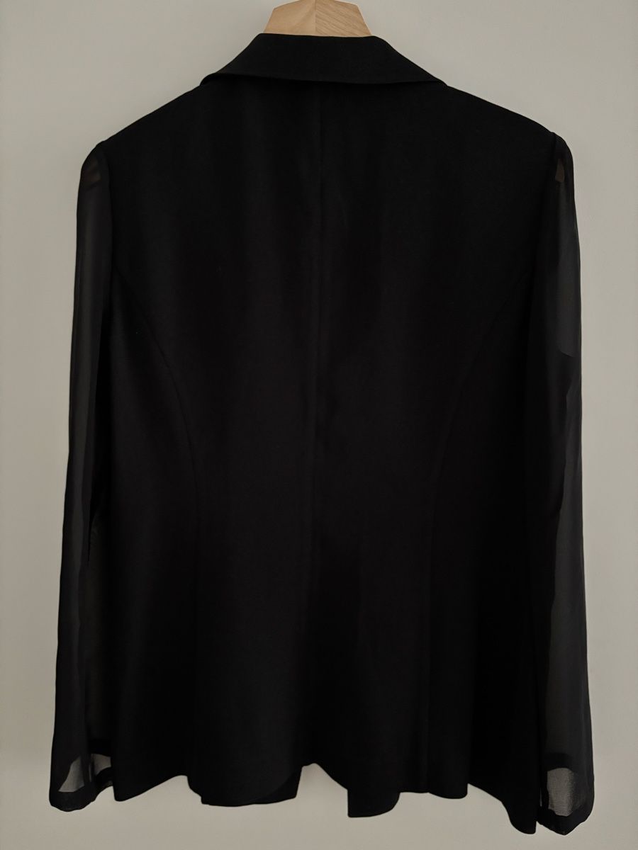 Completi & Tailleur: Eleganter schwarzer Blazer– Gr. S – Usato da Luzern venduto da aloevira 1