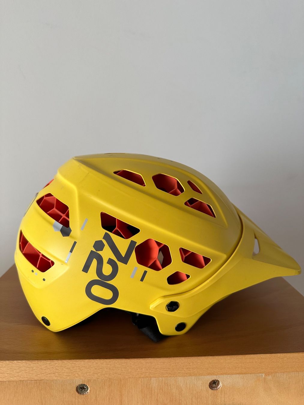 Caschi: MTB Helm 7.20 – Usato da Winterthur venduto da weir2 2
