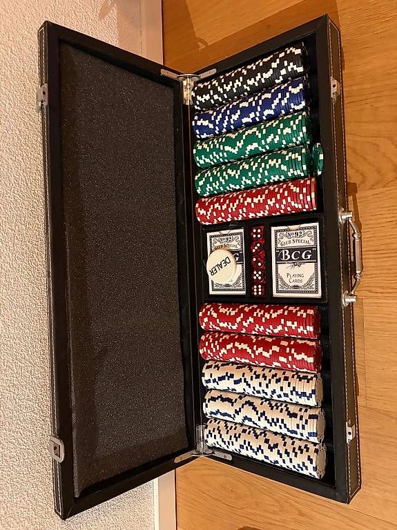 Giochi: Leder Pokerkoffer – Usato da Winterthur venduto da tob_py88