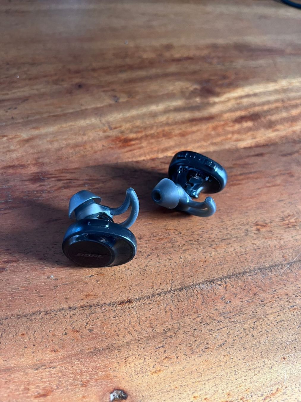 Bose Cuffie: BOSE Sport in-ear bluetooth headphones – Usato da Zürich venduto da vij_5nrw 1