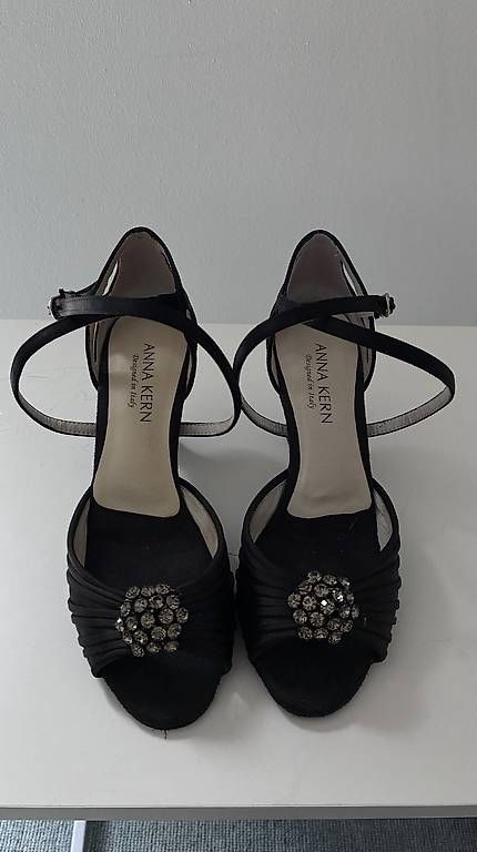 Anna Field Scarpe da donna: Anna Kern Tanzschuhe – Usato da Sissach venduto da Strombol95