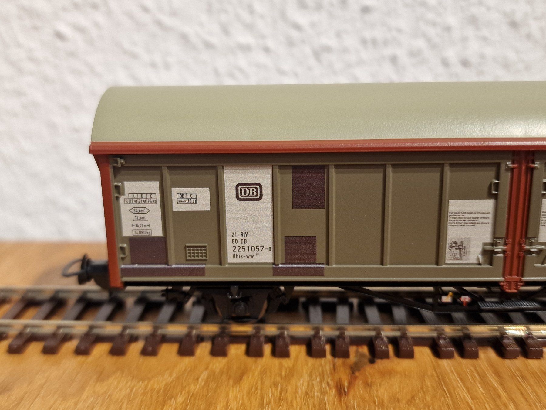 Piko Modelleisenbahnen: DB Schiebewandwagen H0 – Neu und originalverpackt aus Matten b. Interlaken von lor_hr9w 3