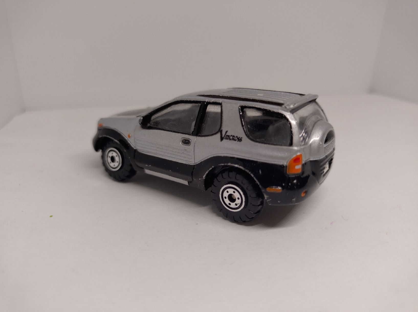 Hot Wheels Modellini d'auto: Realtoy, Isuzu VehiCross – Usato da La Chaux-de-Fonds venduto da Pierrot8404 3