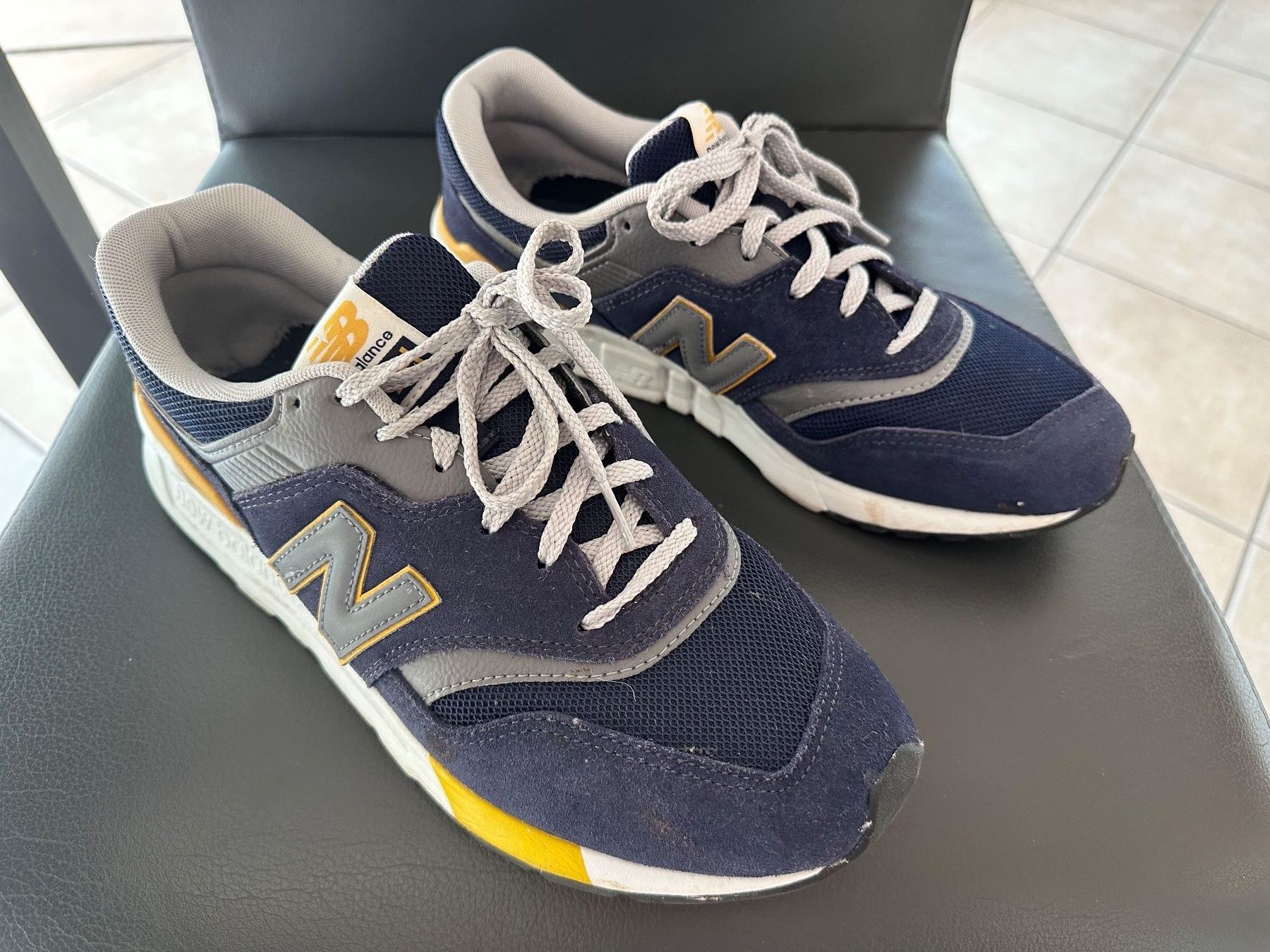 New Balance Scarpe da uomo: Basket New Balance 997H, taille 44 – Usato da Bassecourt venduto da macel 4