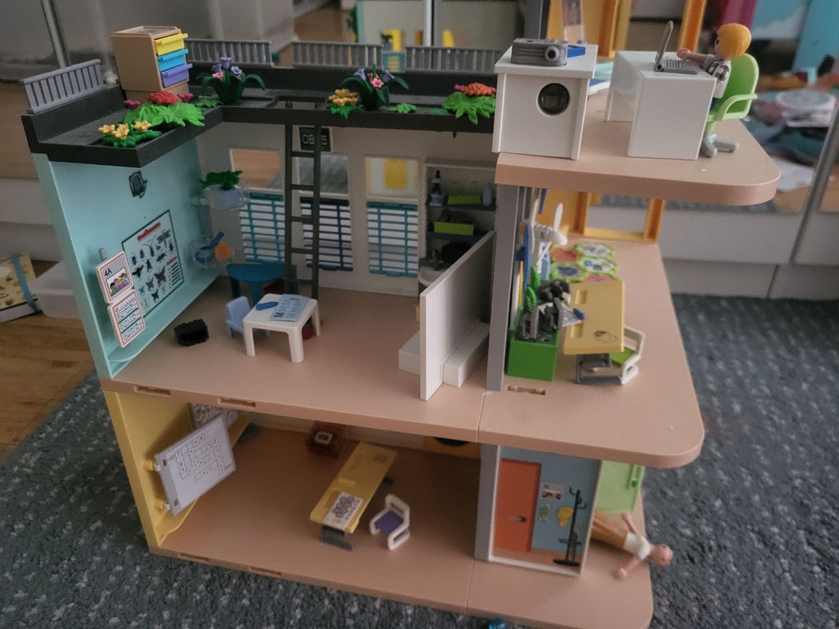 Playmobil Giocattoli: Playmobil School house – Usato da Lyss venduto da Gaby1821
