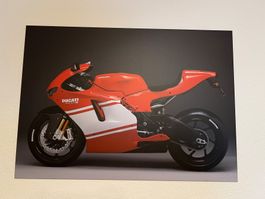 Ducati Desmosedici RR Displate Bild