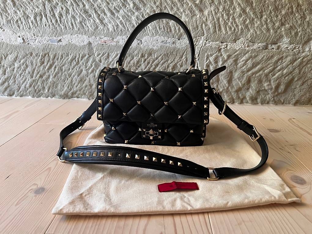 Borse da donna:   Valentino Rockstud bag  – Usato da Ittigen venduto da san_9pr8