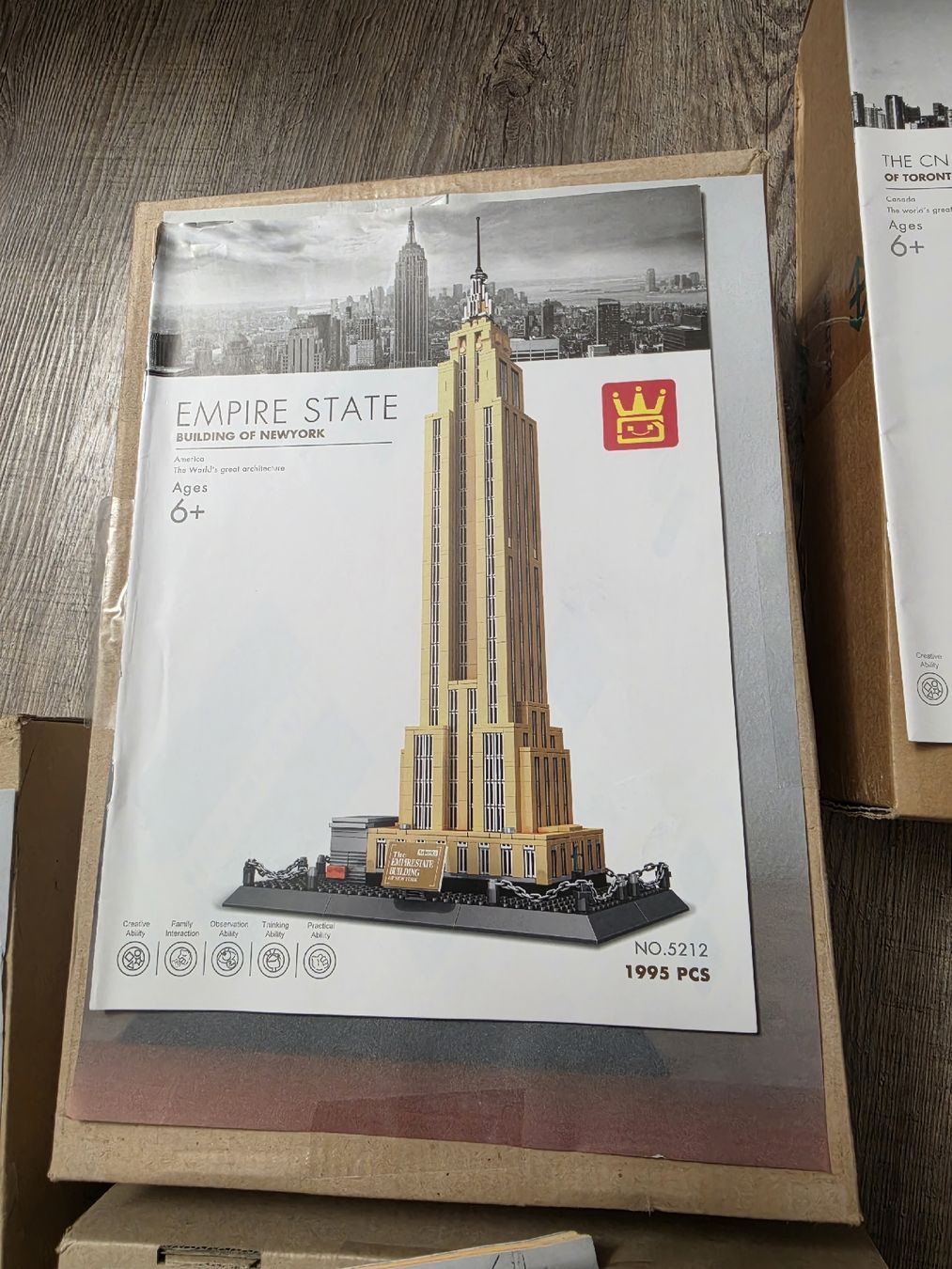 Baukästen: Wange 5212 Empire State Building – Gebraucht aus Fischbach LU von Micra3