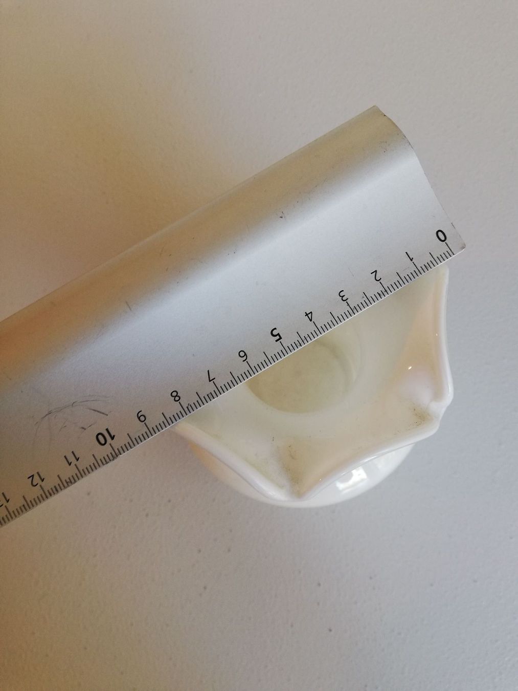 Vasi & Recipienti: Vase Glas Weiss – Nuovo (secondo la descrizione) da Zuerich venduto da lichti 5