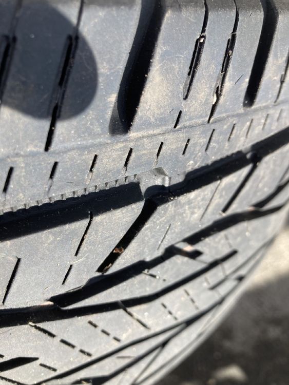 Continental Pneus & Roues: Pneus  255/60 R18 H XL  4Stück – D'occasion à Wetzikon ZH par Rescanv6 3