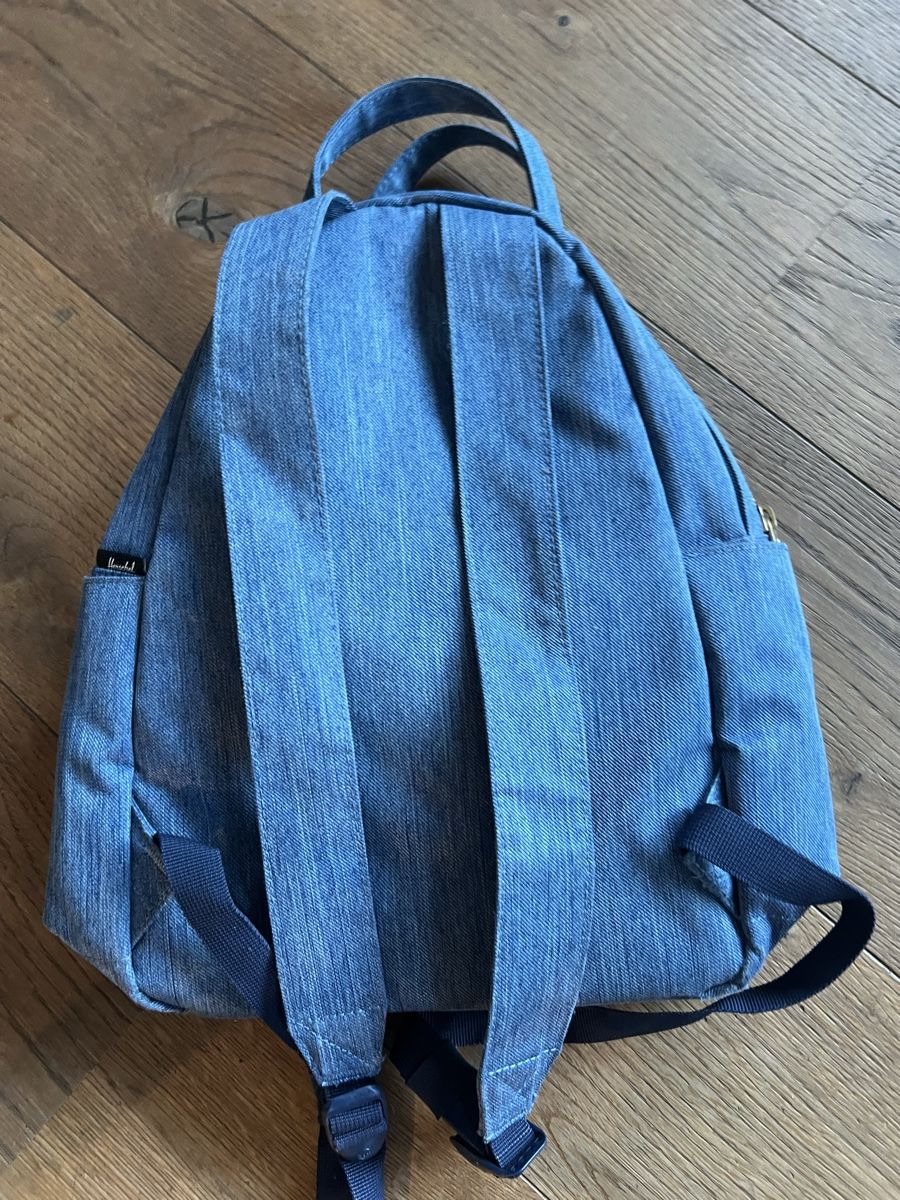 Herschel Rucksäcke: Kleiner blauer Herschel-Rucksack – Gebraucht aus Uerikon von Saffagirl 9