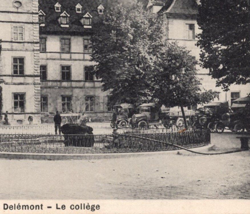 Cartoline postali: Delémont - Le  Collège  1926     Feldpost – Usato da Aarau venduto da kufi44 1