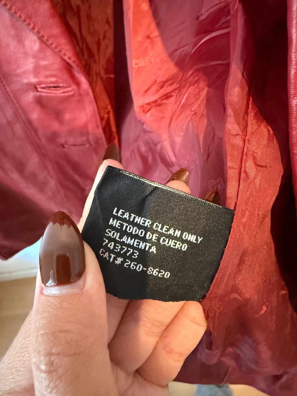 Jacken: Red wine leather blazer – Gebraucht aus St. Gallen von trxcy 9