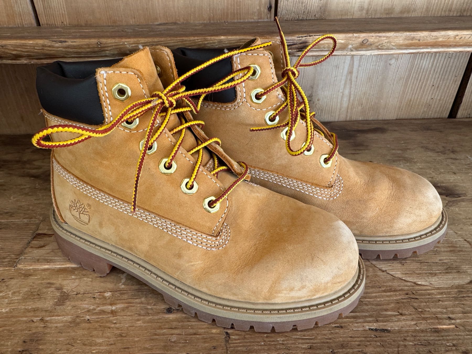 Timberland Scarpe per ragazzi: Timberland Boots, Grösse 32, hellbraun – Usato da Pontresina venduto da cumprerevender