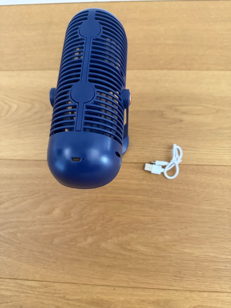 Ventilateurs: Tischventilator Retro Design blau USB neuwertig – Neuf (Voir description) à Bern par HBYISIS 1