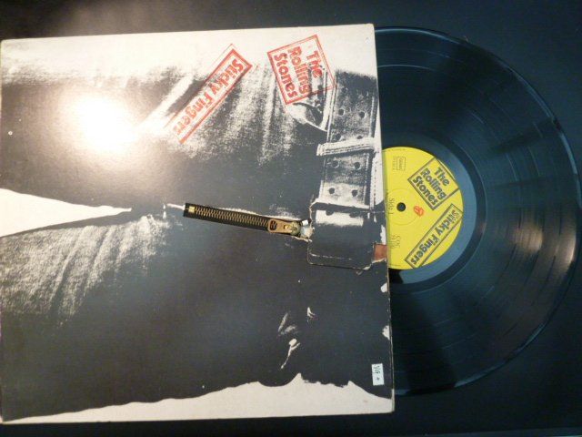 Dischi in vinile: Rolling Stones - Sticky Fingers  (VG+) – Usato da Au ZH venduto da sikoku