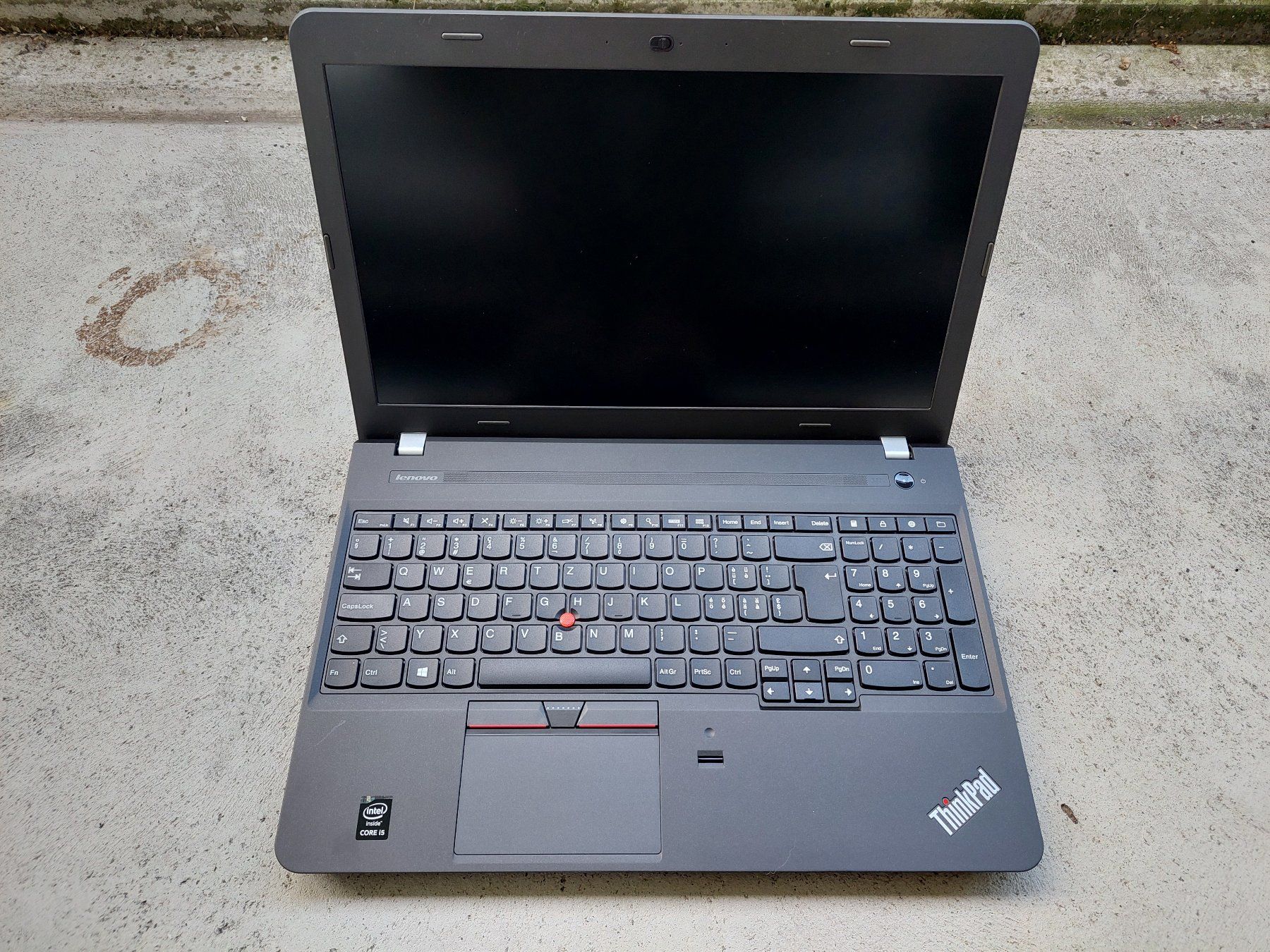 Lenovo Notebook: Lenovo Thinkpad E550 mit Windows 11 – Usato da Gretzenbach venduto da RedCarGuy
