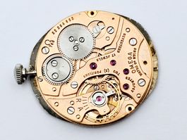 Omega Kal. 700 Handaufzug Werk Uhrwerk mit Zifferblatt