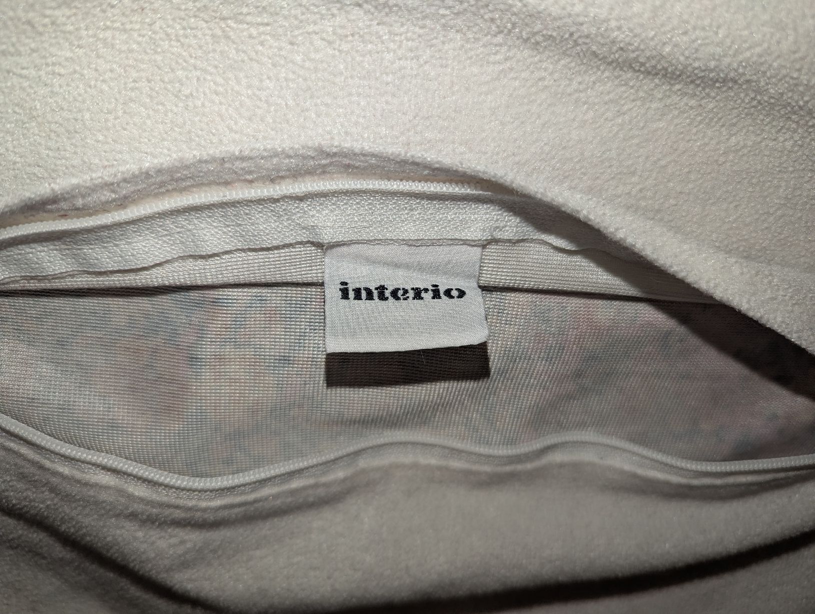 Kissen: Kissenhülle Interio 100% Polyester mit Muster  – Gebraucht aus Häfelfingen von carii 2
