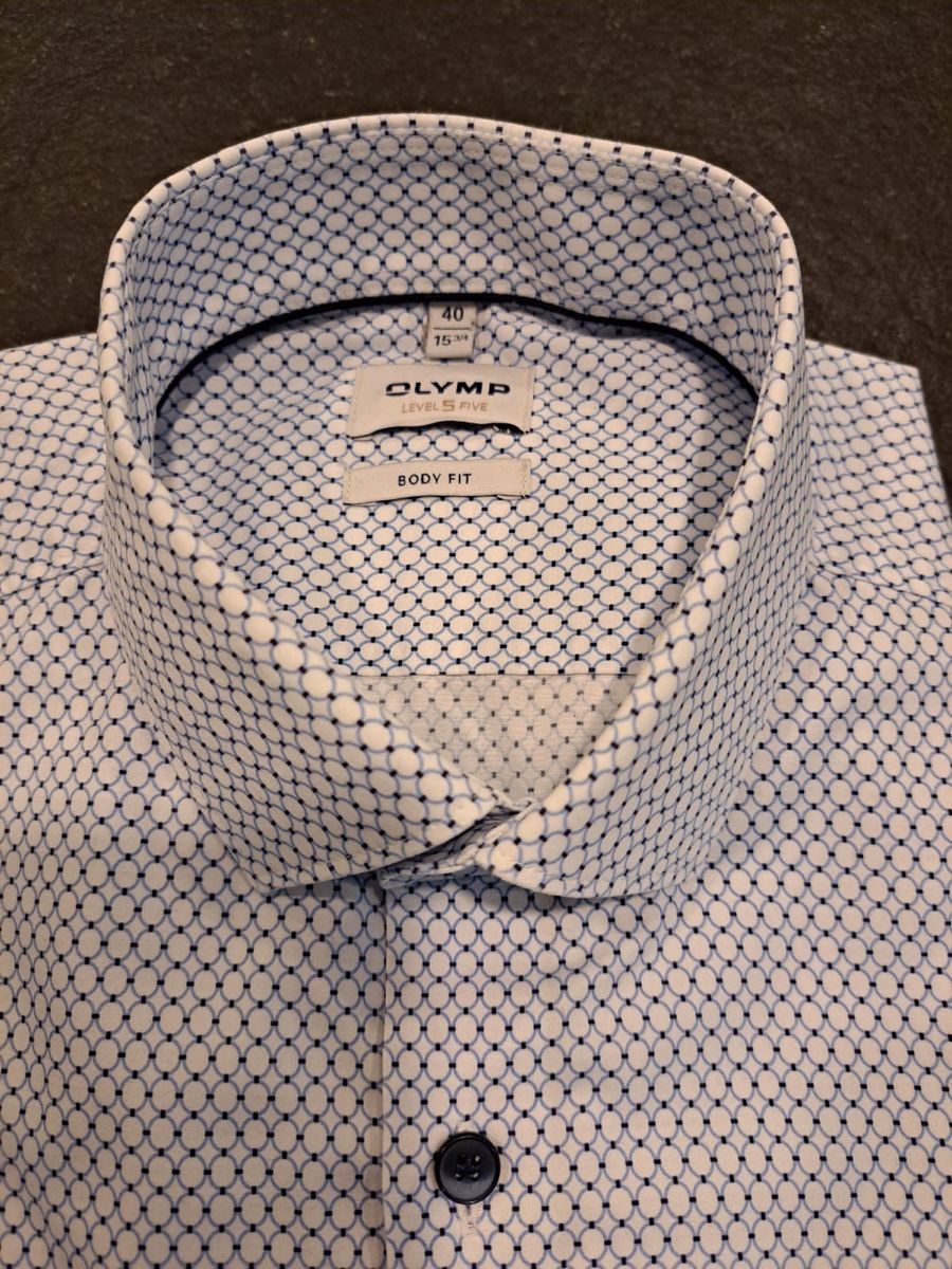 Hemden: Olymp body fit Hemd weiss/hellblau gemustert Gr. 40 – Neu (gemäss Beschreibung) aus Balzers von lea_sy5p 1