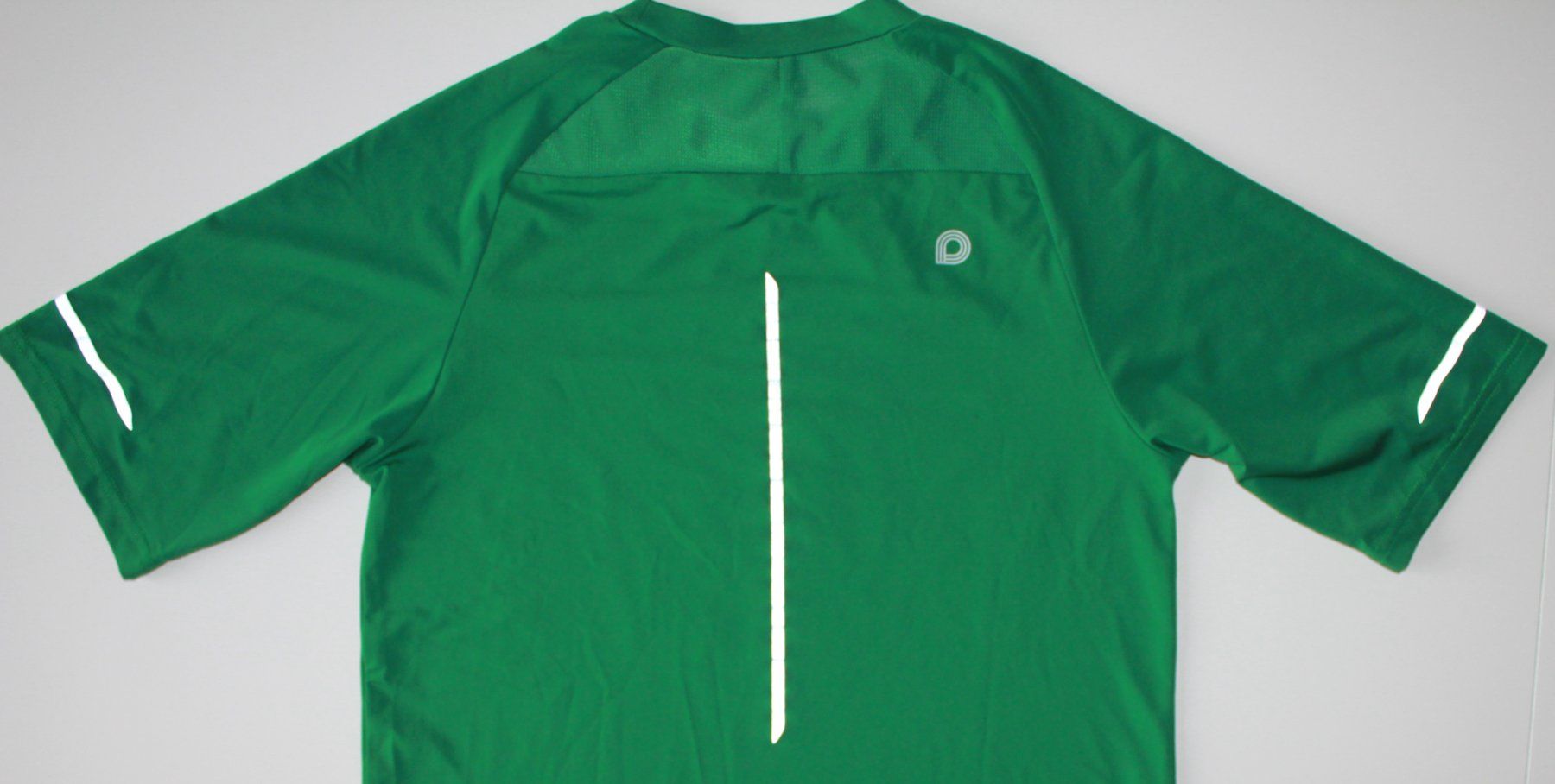 T-shirt: T-shirt sport Perform t. S – Usato da Peseux venduto da Gilloss 5