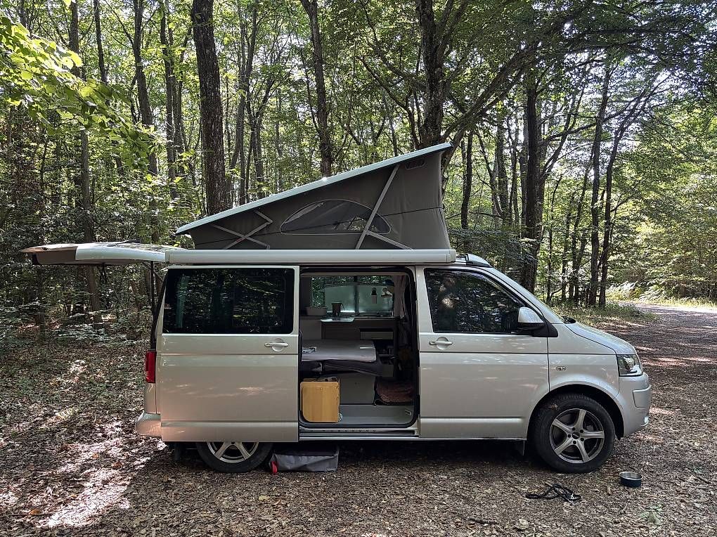 Véhicules de camping: Van California T5 185ch  – D'occasion à Carouge GE par mme_9vdz 3