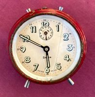 Alter Mechanischer Wecker "SWIZA"  aus Metall, ca. 70jährig