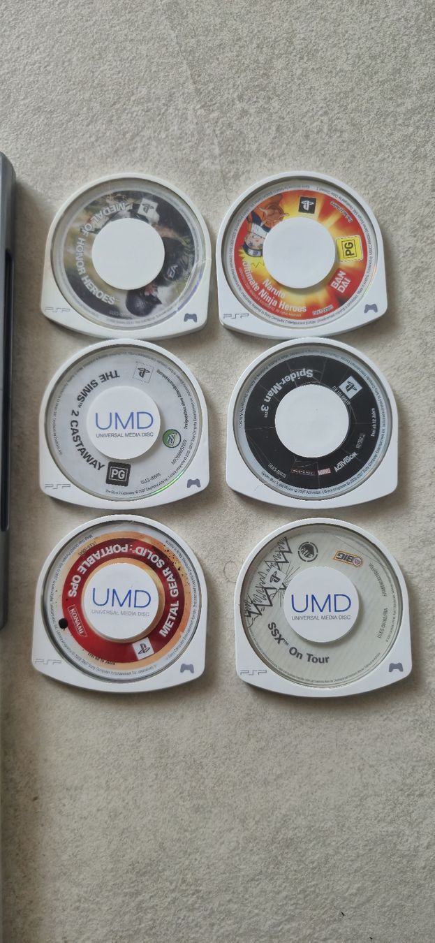 Giochi: jeux psp – Usato da Couvet venduto da Jdm_r1der 1