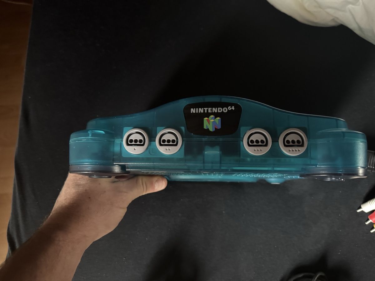 Nintendo Konsolen: Console Nintendo 64 bleue turquoise + Mario Kart – Gebraucht aus Lausanne von sauvezretrogames 7