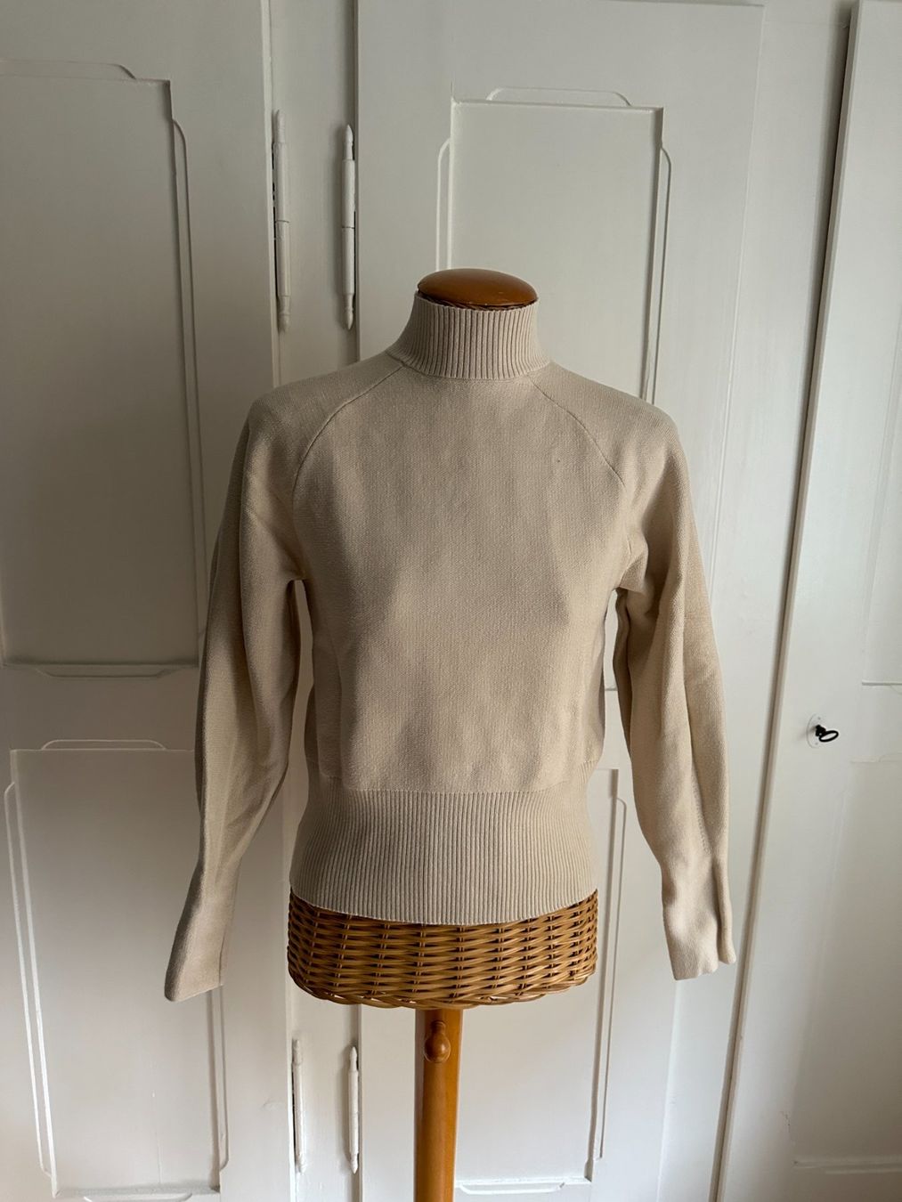 Maglioni & Felpe: SELECTED - Pullover beige S – Usato da Zürich venduto da Diazaio