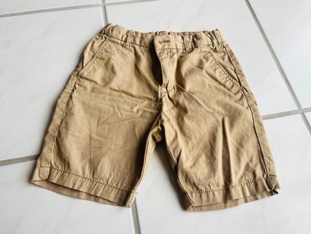 kurze Shorts (Chino), Grösse 116