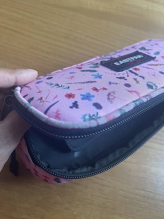 Schüler-Etuis: astuccio Eastpack – Gebraucht aus Lugano von naz_zkg8 4
