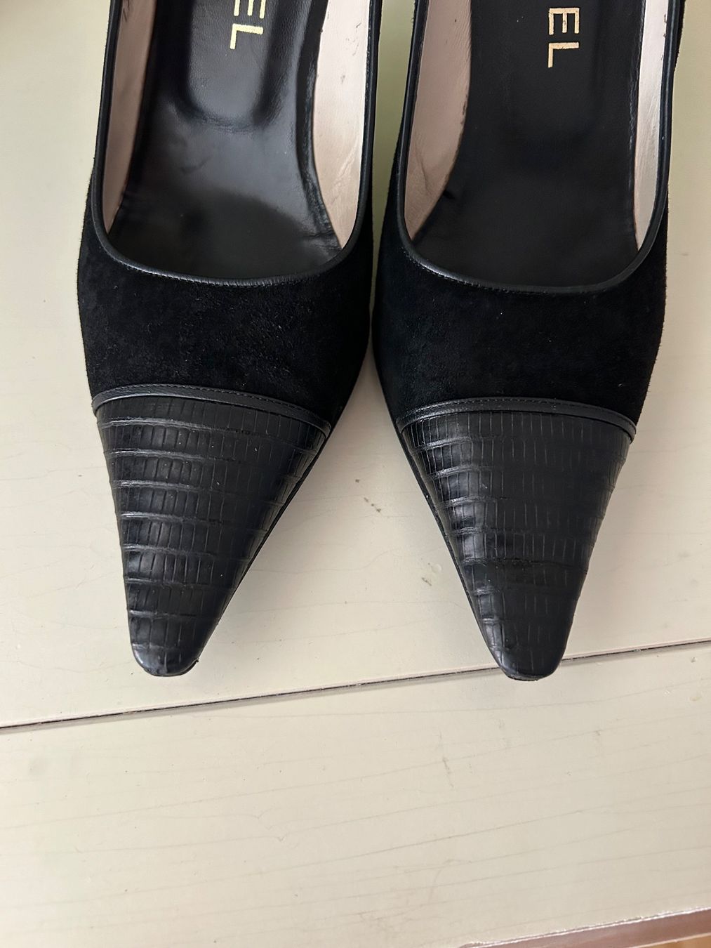 Chanel Scarpe da donna: Chanel vintage heels (37.5) – Usato da Rüschlikon venduto da Tey_sl 7