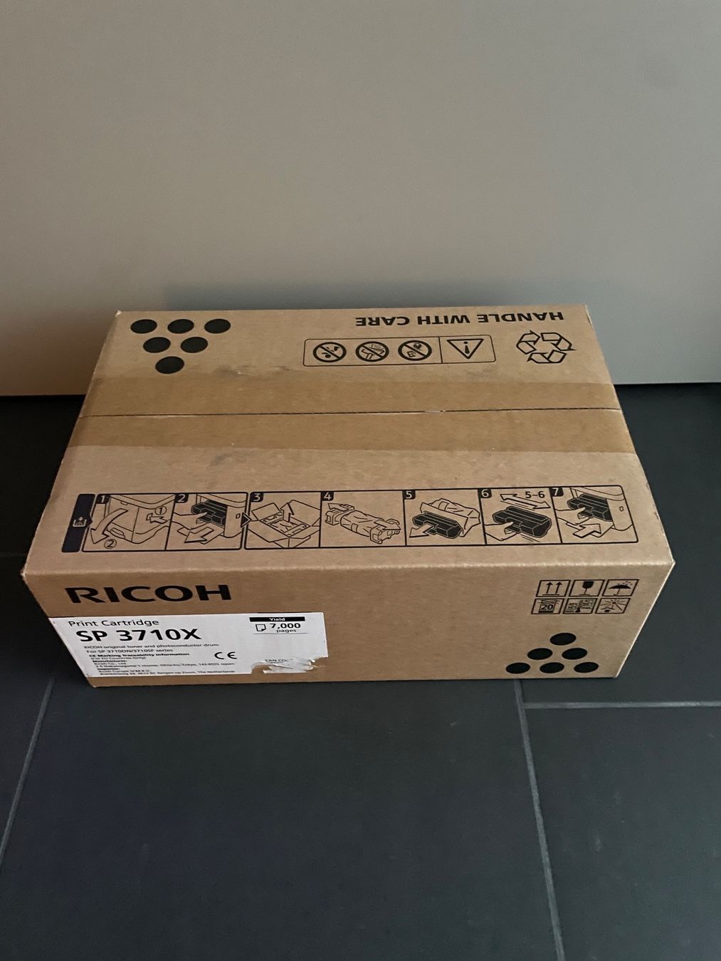 Ricoh Cartucce per stampanti & toner: Ricoh Druckerpatrone SP 3710X – Nuovo e nell'imballaggio originale da Domat/Ems venduto da nuria___.
