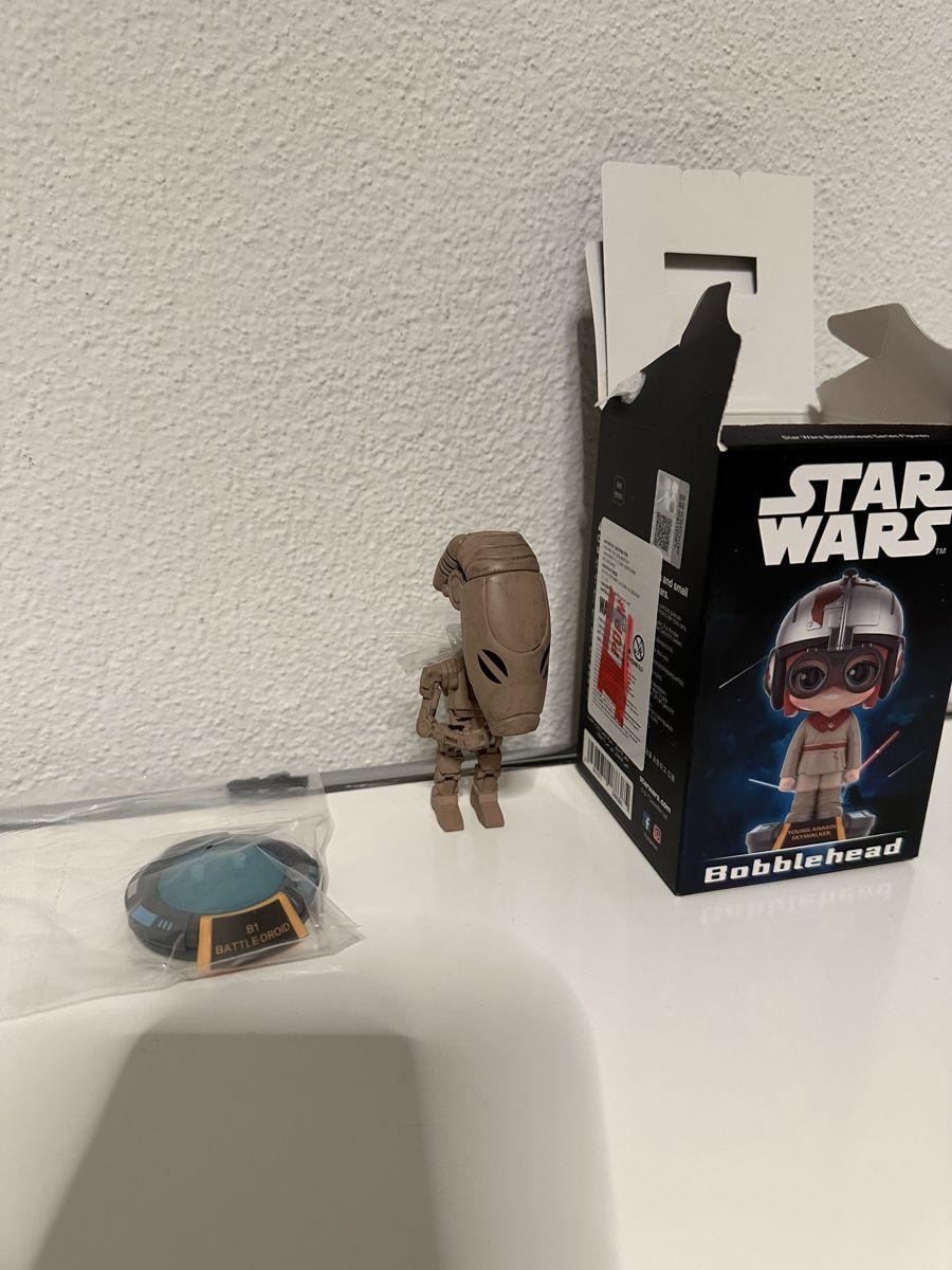 Pop Mart Statuette: Pop Mart Star Wars Bobblehead - Battle Droid Figur – Nuovo (secondo la descrizione) da Adligenswil venduto da Azu_03 1
