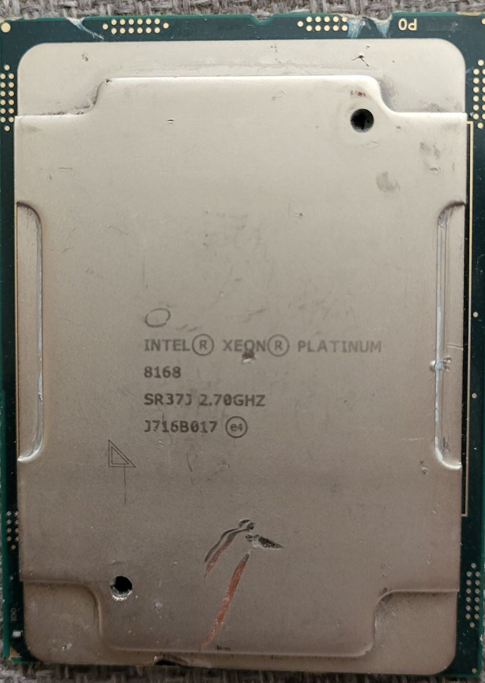 Intel Server: Intel Xeon Platinum 8168 CPU - Server Prozessor, 2.7 GHz – Usato da Zürich venduto da Gulbi1919