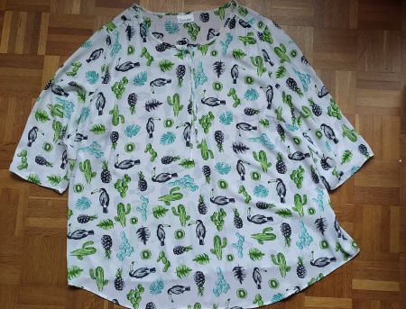 Blouse Canda C&A avec lacet, à motifs,neuve/Canda C&A Bluse