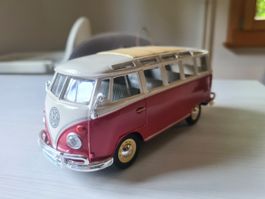 VW Bus Samba Scale 1/25