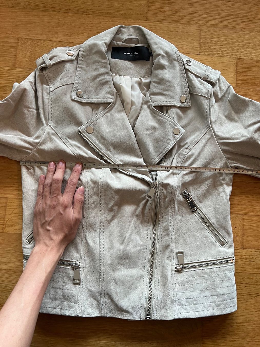 Vero Moda Giacche: Lederjacke Vero Moda – Nuovo (secondo la descrizione) da St.Gallen venduto da Shopaholic5 3
