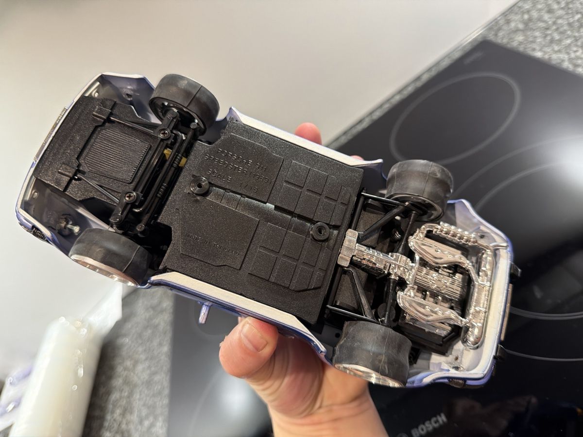 Modellautos: Porsche 911 Speedster - Tuning / Einzelstück - 1/18 – Gebraucht aus Wolfwil von Rolex1 9