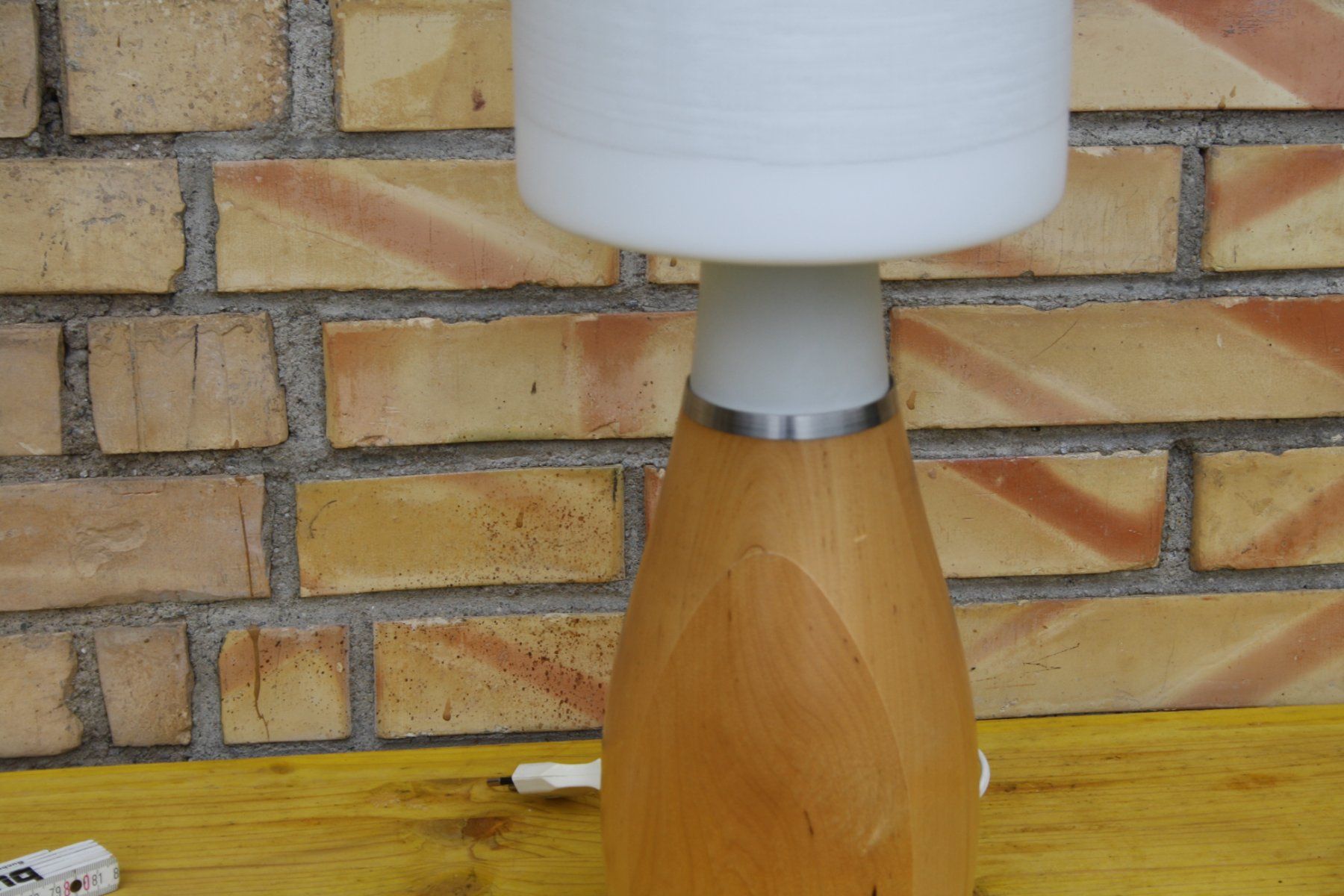 Lampade: VINTAGE LAMPE HOLZ GLAS IKEA ? – Usato da Wauwil venduto da Pneuedy 2