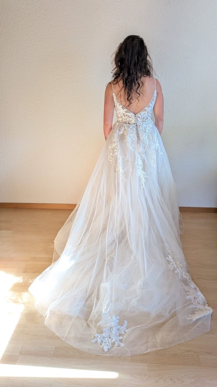 Vestiti: Robe de mariée, Taille 38 Europe – Usato da Bönigen venduto da nic_kh2s 1